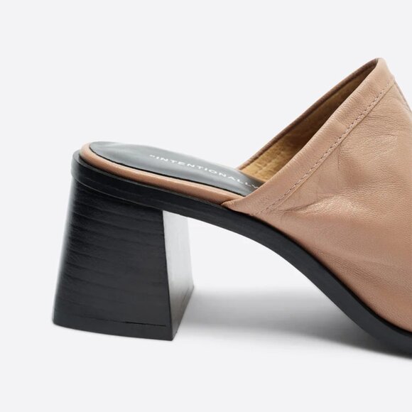 NEW INTENTIONALLY BLANK Made In Spain Leather Adelaide Heeled Sandals bark 253 - Picture 5 of 8